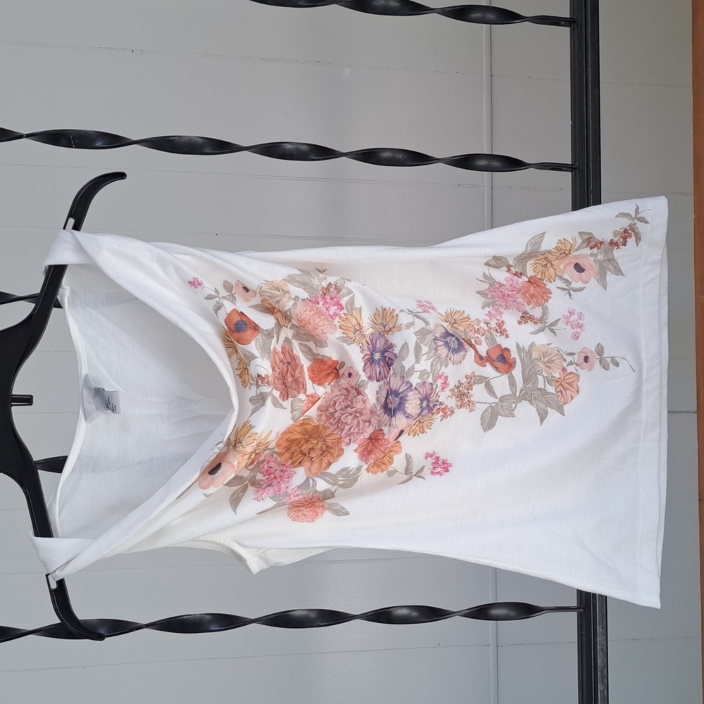 H & M top size XS